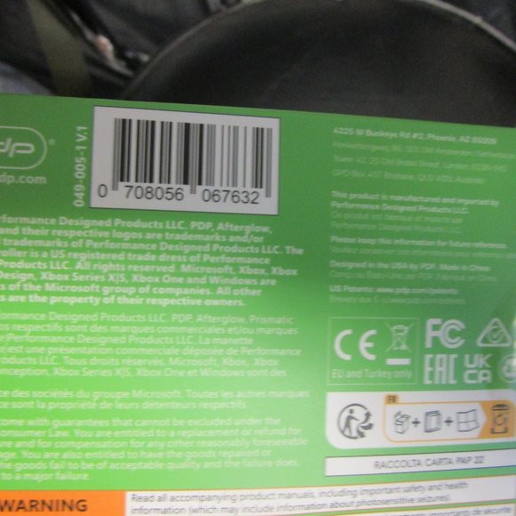 BRAND NEW - Picture 2 of 2